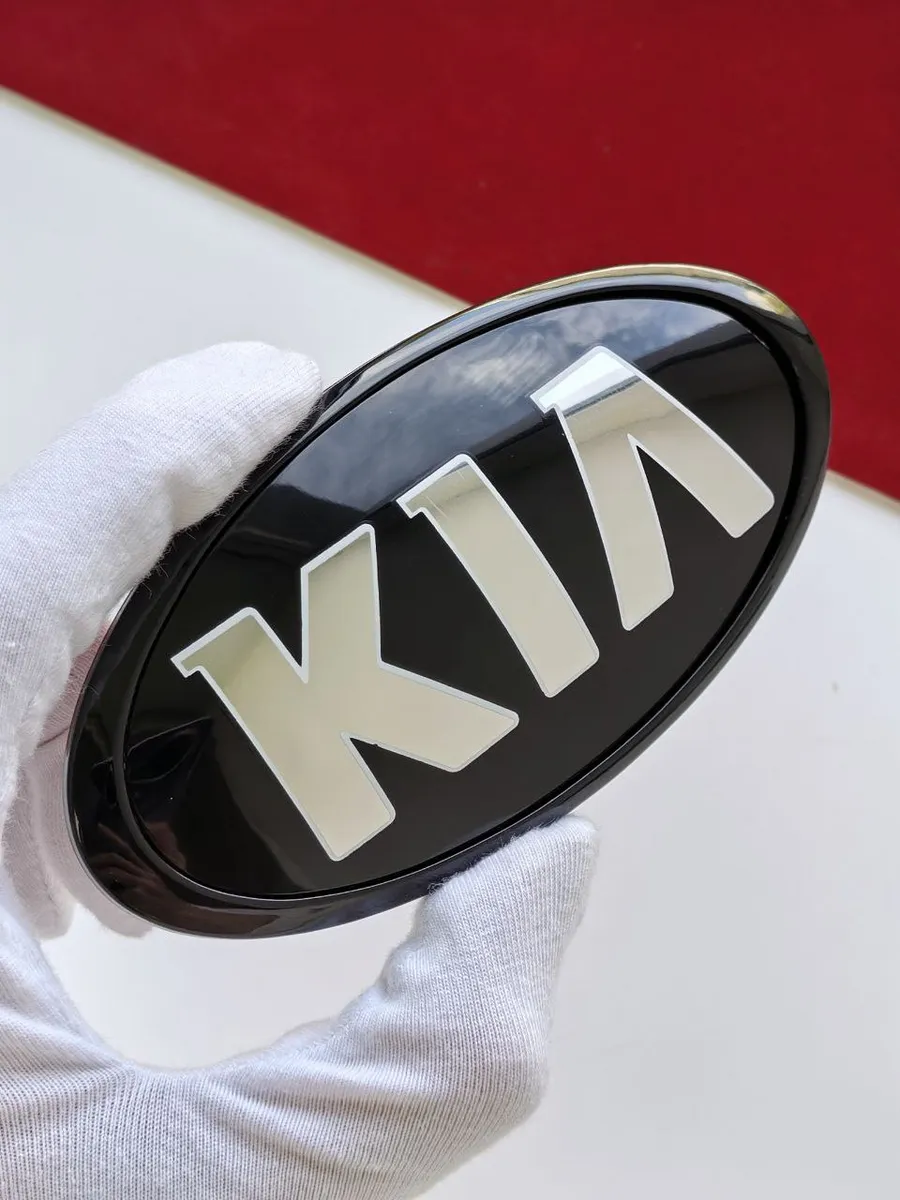 Эмблема KIA 114*57 мм шильдик значок KIA