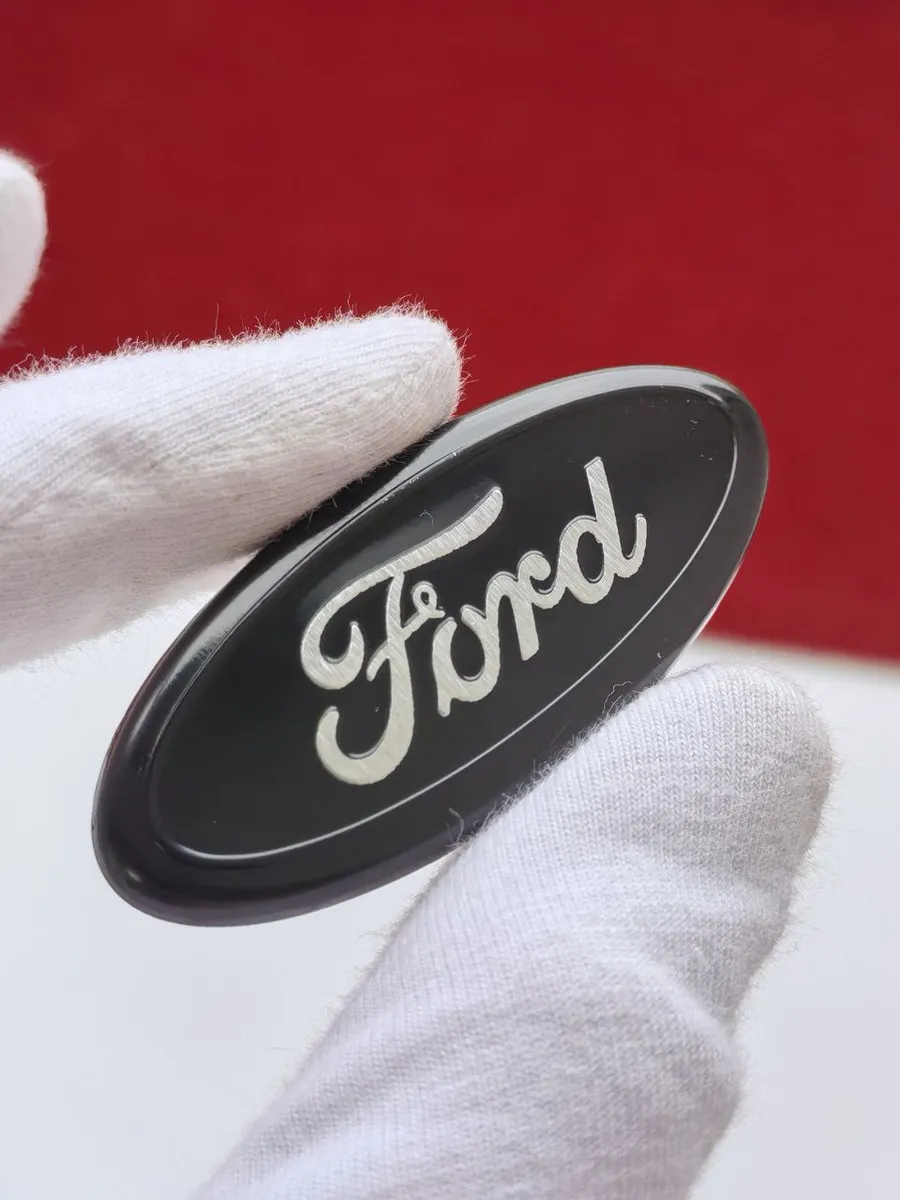 Эмблема Ford на руль 58*24 мм логотип шильдик Ford
